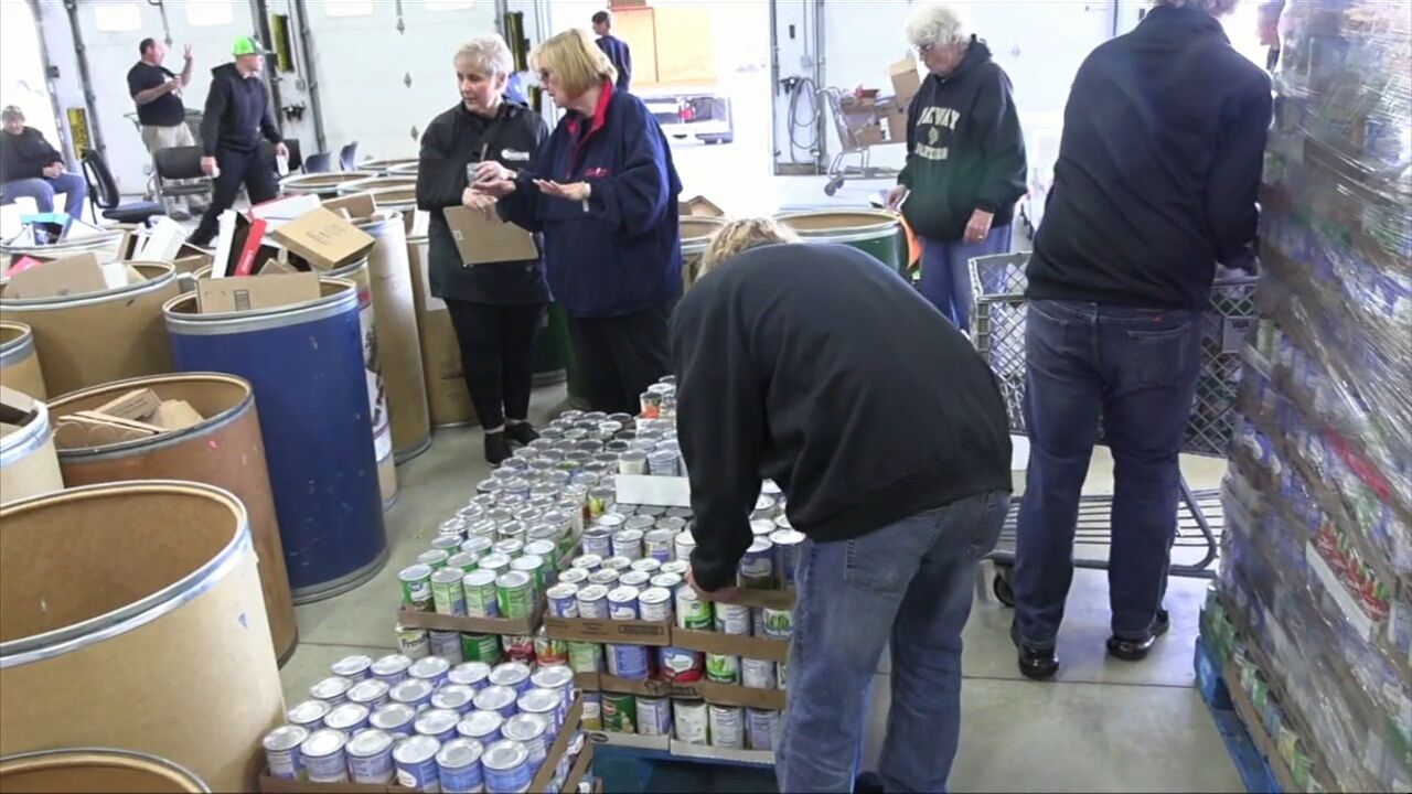 Vantage students lending a hand and arm for Day of Caring